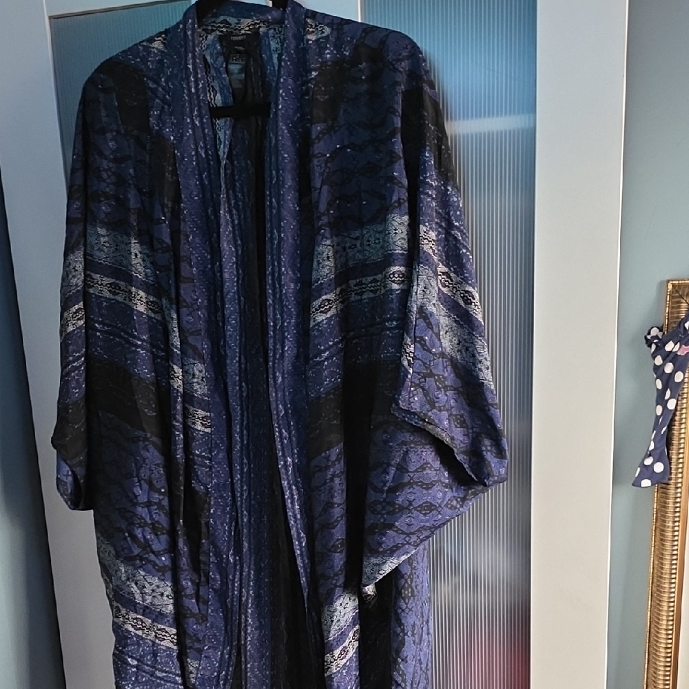 Forever 21 Multicolor Patterned Kimono